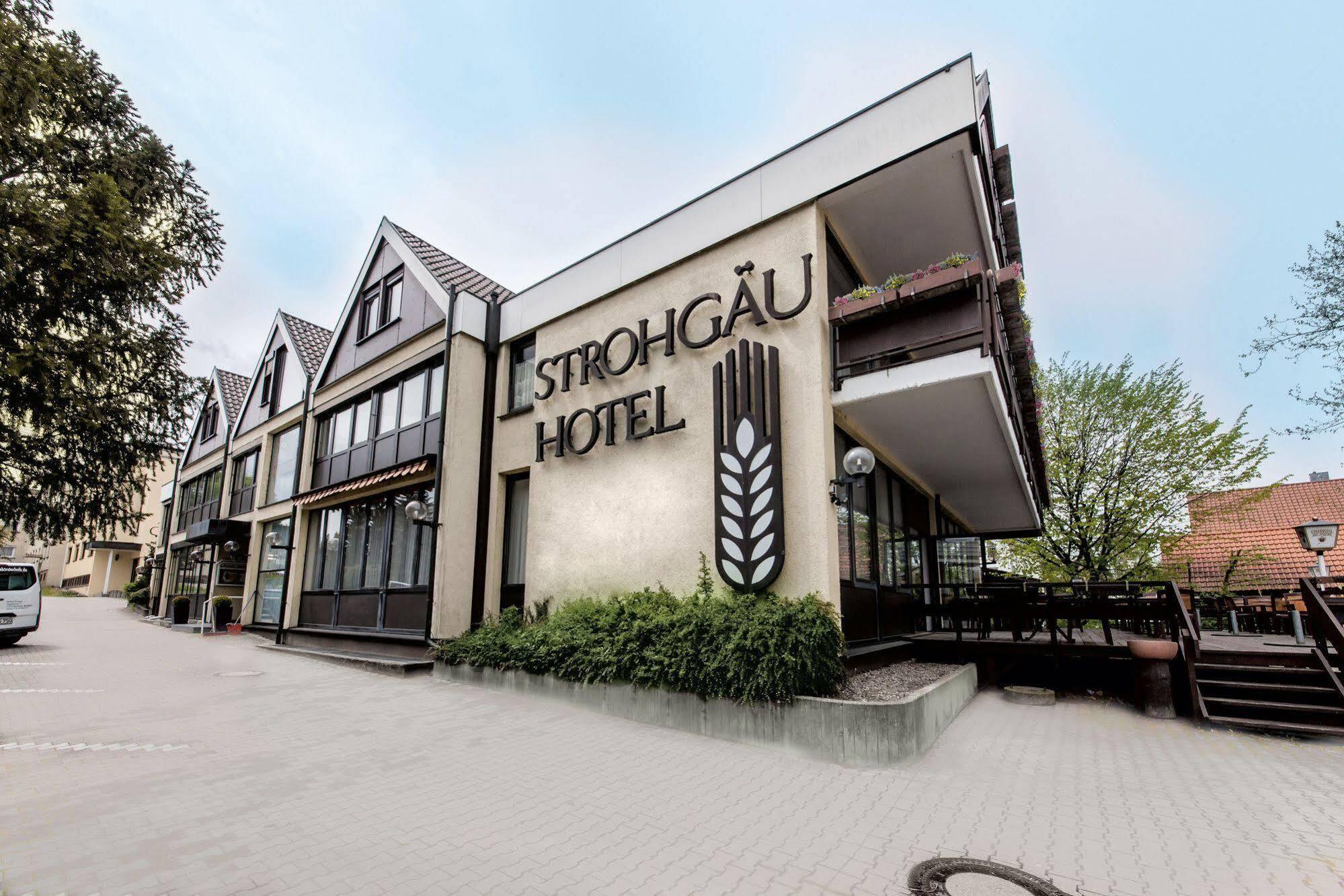 Hotel Strohgaeu Корнталь-Мюнхінген Екстер'єр фото