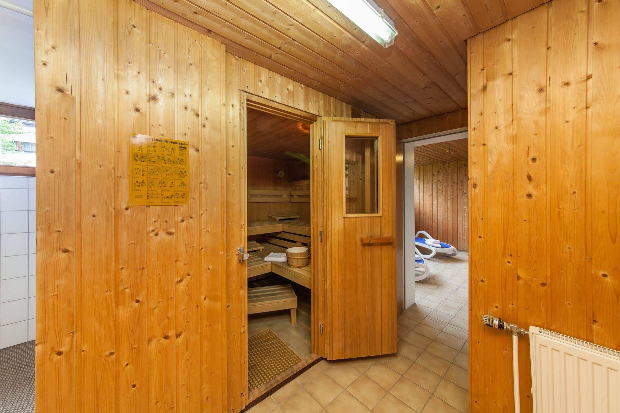 Hotel Strohgaeu Корнталь-Мюнхінген Екстер'єр фото